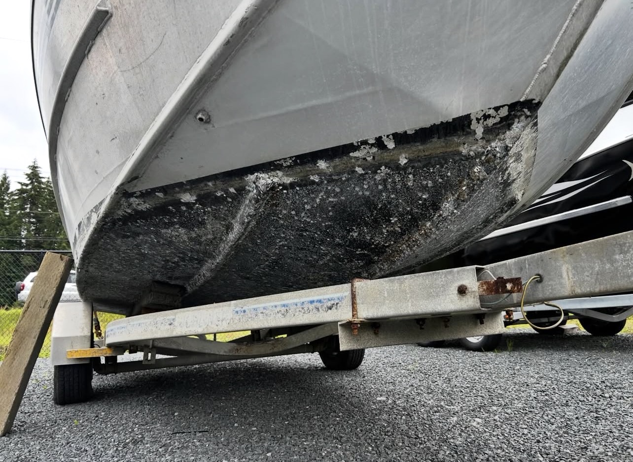 Bottom paint antifouling application Vancouver Island